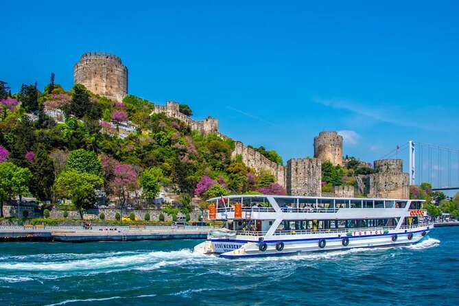 Princes' Islands Tour from Istanbul Lunch Included - Büyükada: the main island stop