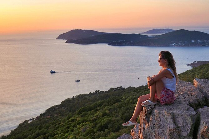 Princess Island Tour Full Day - One hour on quiet Heybeliada