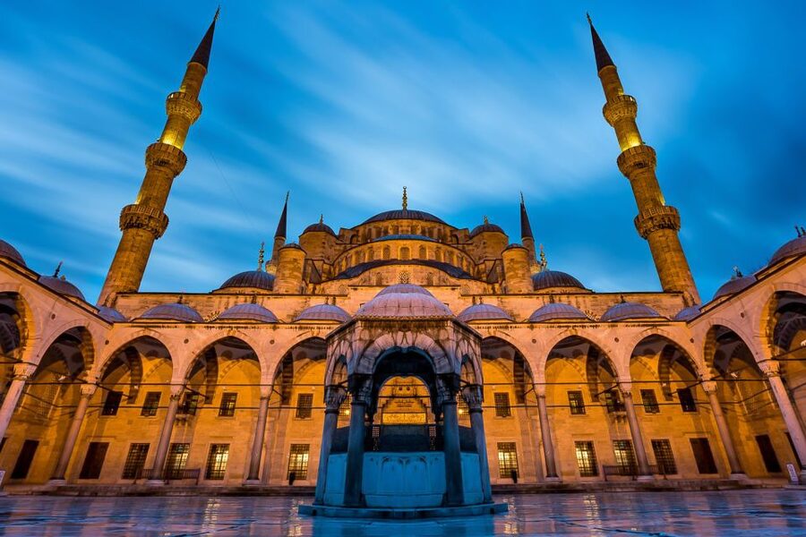 Private 7-Hour Istanbul Tour with Red Carpet Treatment - Four imperial landmarks in seven hours