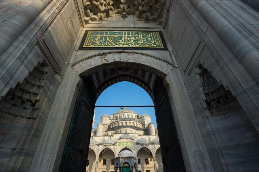 Private 7-Hour Istanbul Tour with Red Carpet Treatment - Grand Bazaar, with time to shop
