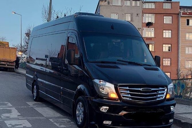 Private Airport Transfer from/to Istanbul City. - Who should book GoDriver?