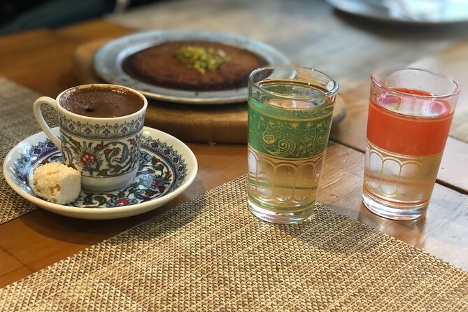 Private and guided Food and Culinary Tour of Istanbul - What the private format adds