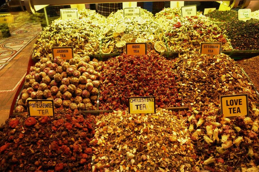 Private and Guided Istanbul Food Tour - Tastes of Istanbul - The guide and the private format