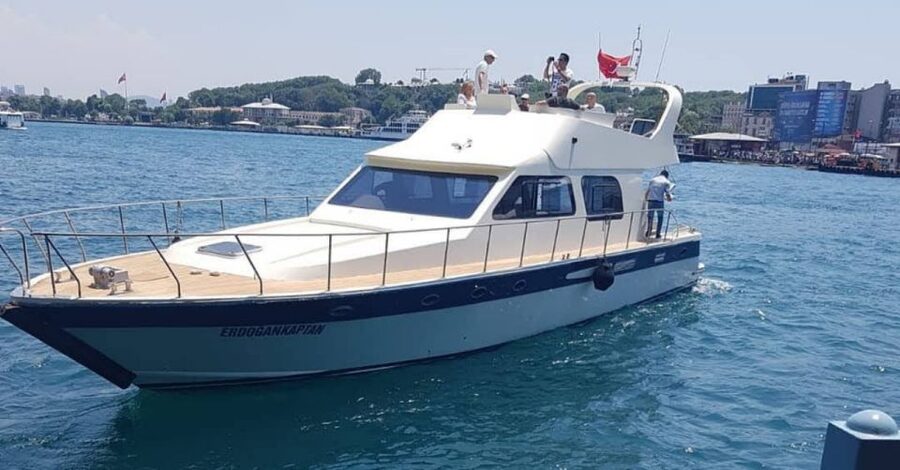 Private Bosphorus Sightseeing Cruise By Luxury Yacht - From Cibali or your hotel to the yacht