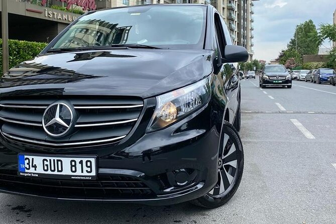 Private Car With Driver in Istanbul - The car, driver, and communication