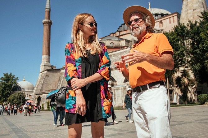 Private City Kickstart Tour: Istanbul - Galata Tower and Istiklal Avenue