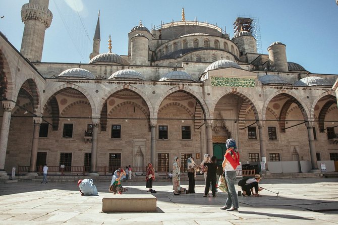 Private City Kickstart Tour: Istanbul - From the Blue Mosque to Hagia Sophia