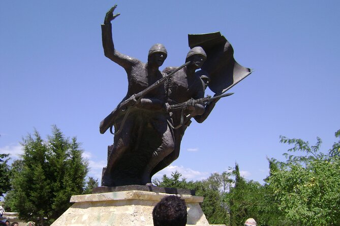 Private Day-Tour of Ancient Battle Fields (Troy & Gallipoli) - The guide and driver make the price easier to judge