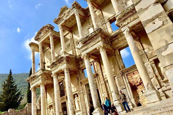 Private Ephesus Tour From Istanbul by Flights - Lunch, tea, and the private minivan