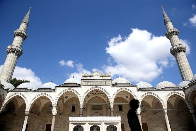Private Full-Day Strolling through the Old Markets of Istanbul - Starting at Süleymaniye Mosque