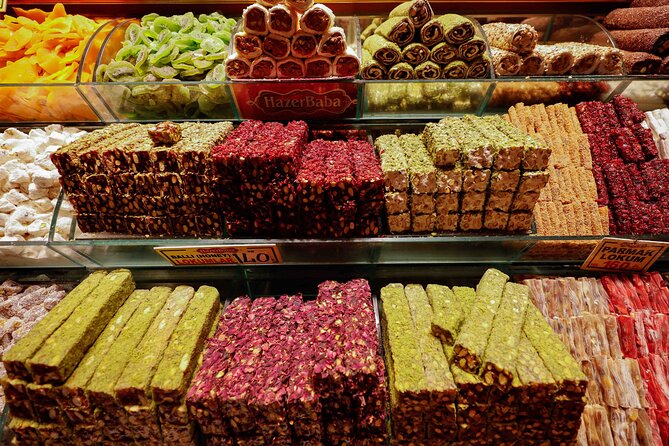 Private Full-Day Strolling through the Old Markets of Istanbul - Tasting Turkish food along the way