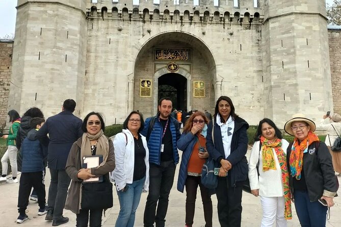Private Guide in Istanbul in Spanish - Hippodrome: read the monuments as an old arena
