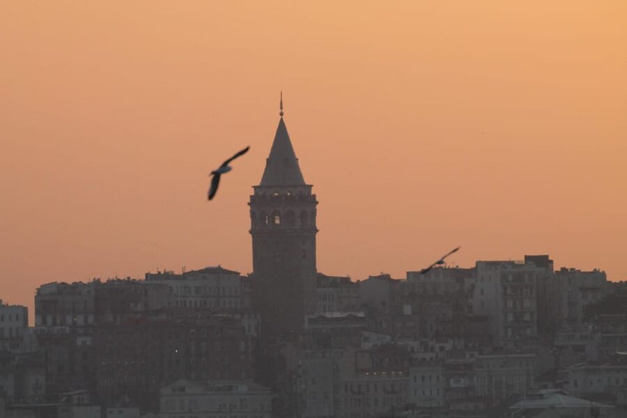 Private Guide in Istanbul Old City - The Blue Mosque and mosque etiquette