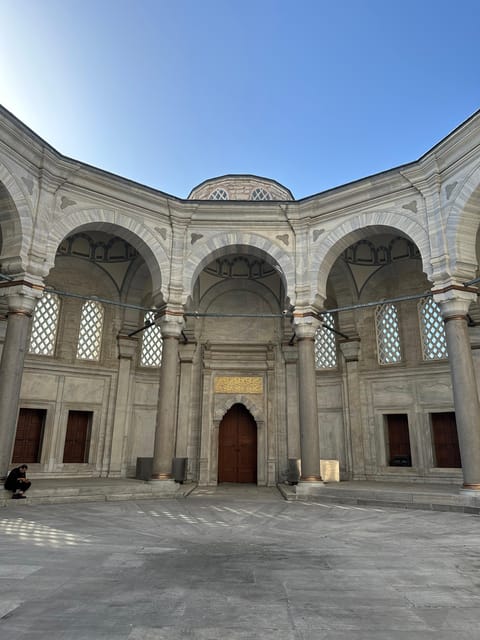 Private Guide in Istanbul Old City - Topkapi Palace and Ottoman court life