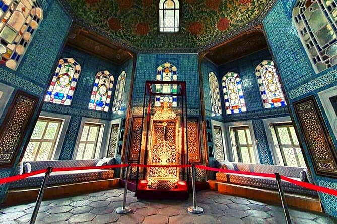 Private Guided Basilica Cistern and Topkapi Palace with Skip Line - Skip-the-line entry and the real cost
