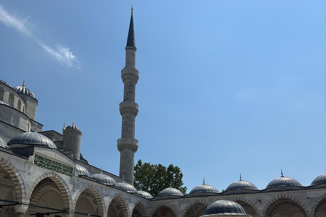 Private Guided Istanbul Walking Tour Old City Highlights - Key points at a glance
