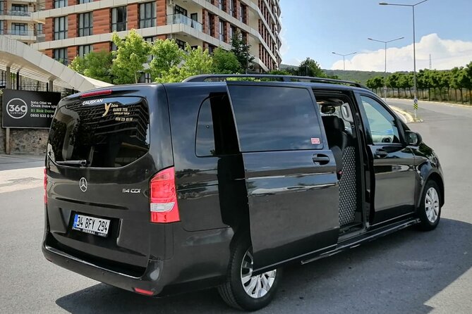 Private Istanbul Airport (IST) Transfer To/From City Center - Why a private IST transfer can make arrival easier
