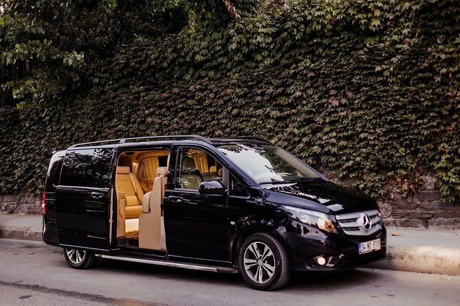 Private Istanbul Airport Transfer to Blue Mosque Sultan Ahmet - Key points at a glance