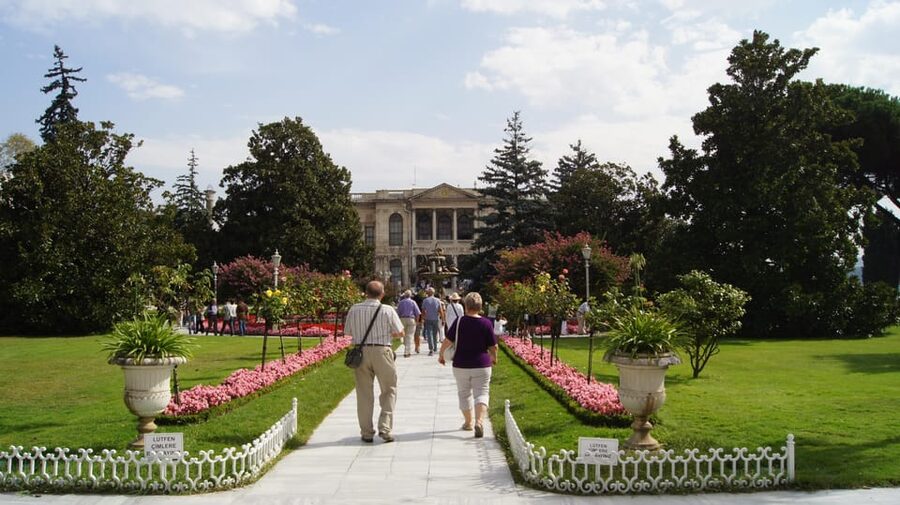 Private Istanbul Highlights Tour with a VIP Van - A private way to see Istanbul on a tight schedule