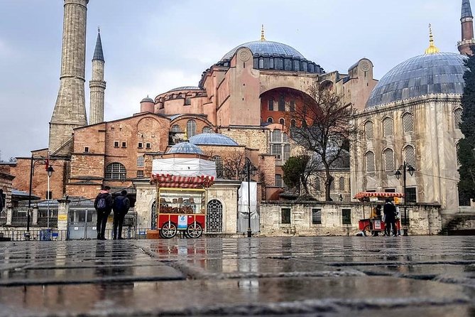 Private Istanbul Old City Tour - Grand Bazaar allows two hours for shopping and wandering
