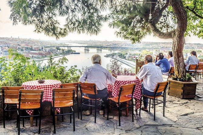 Private Istanbul Personalised Tour Licenced Guide and Vehicle - A Bosphorus cruise between two continents