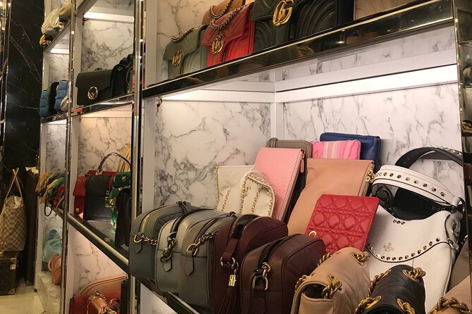 Private Istanbul Shopping in Grand Bazaar with Personal Shopper - More than shopping: history, culture, and conversation