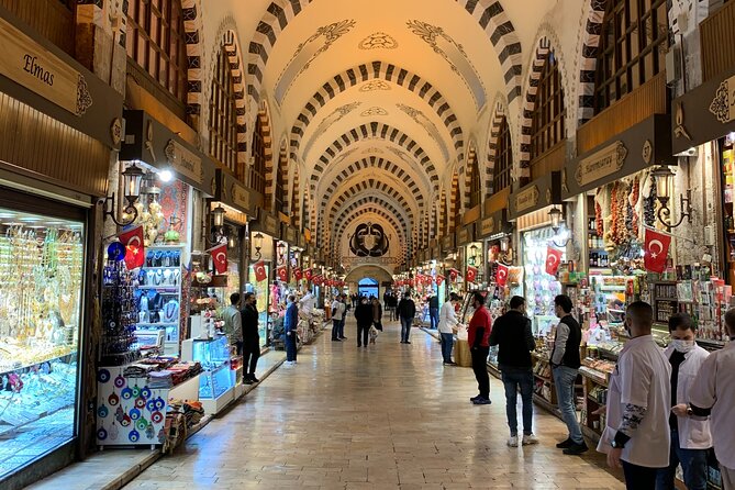 Private Istanbul Shopping Tour - Rugs, tiles and leather shopping - Choosing between rugs, tiles, and leather