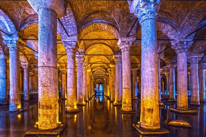 Private Istanbul Tour Experience | Luxury Services - Best Quality - Sultanahmet shopping and the Spice Market