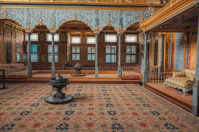 Private Istanbul Tour: Explore the City's Classics with a Guide - The Hippodrome and its surviving monuments