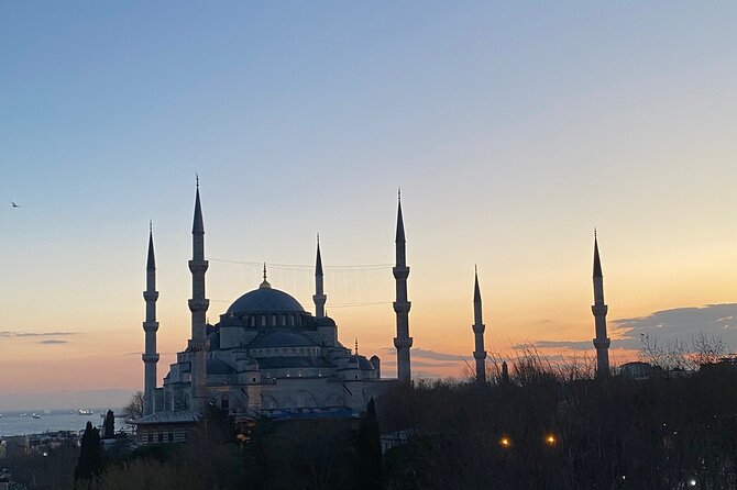 Private Minivan Transfer from Istanbul Airport - What the $33.25 price really buys