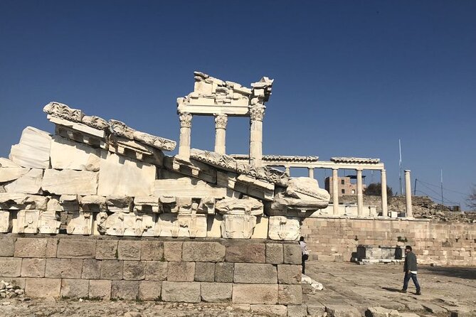 Private Pergamon Day Trip from Istanbul with Flights - Is $713.76 a fair price?