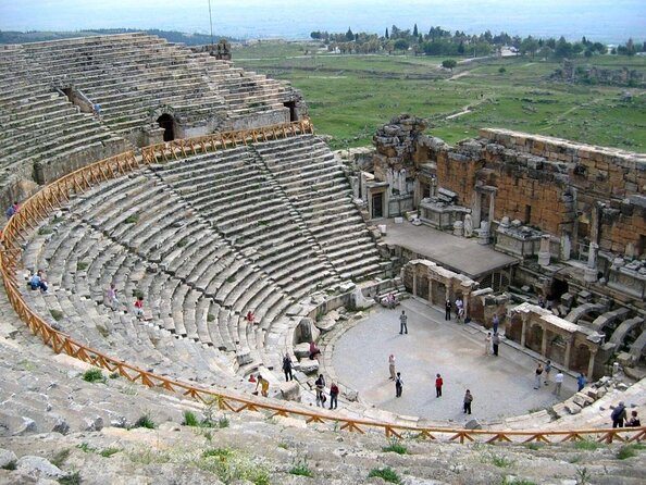 Private Tour to Salda Lake, Pamukkale, Hierapolis Ancient City - Lunch, local flavors, and the workshop stops