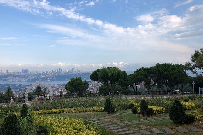 Private Tour to the Asian Area of Istanbul - Kadıköy Bazaar finishes with everyday Istanbul
