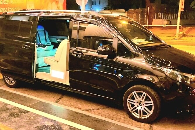 Private VIP Minivan Luxury & Family Friendly Meet Transfer - Istanbul traffic and the 55-minute estimate