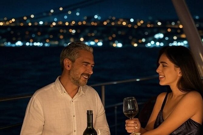 Romantic Night Cruise Live Violinist - Dolmabahçe and Çırağan: Ottoman palaces beside the water