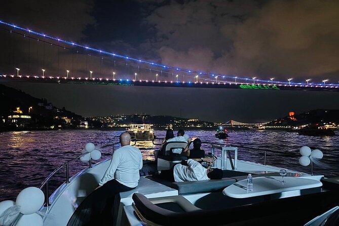 Romantic Night Cruise Live Violinist - Beylerbeyi Palace and Maiden’s Tower