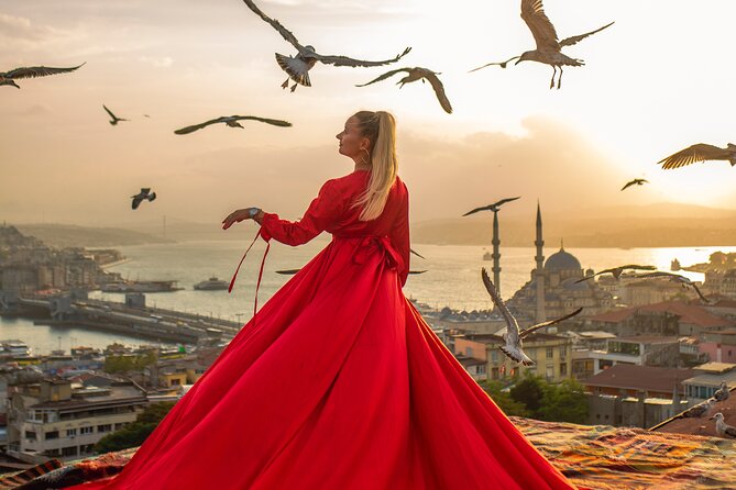 Rooftop Flying Dress Photo Shoot in Istanbul - Timing, private groups, and practical comfort
