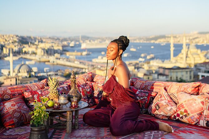 Rooftop Photoshoot in Istanbul - Süleymaniye Mosque garden portraits