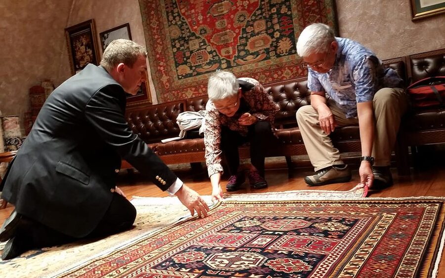 Rug Shopping Private Tour with expert Grand Bazaar - Wholesalers, smaller shops, and room for choice