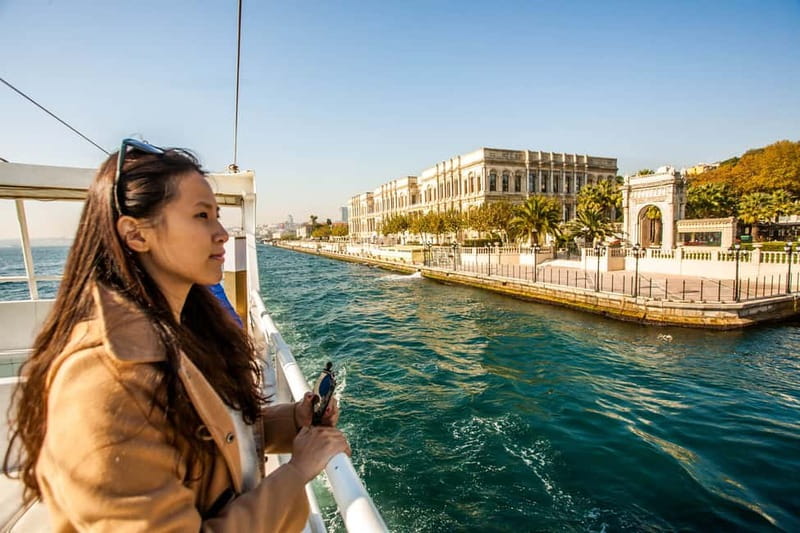 Sailing Through Culture Bosphorus and Spice Bazaar Tour - The Spice Bazaar is more than a souvenir stop