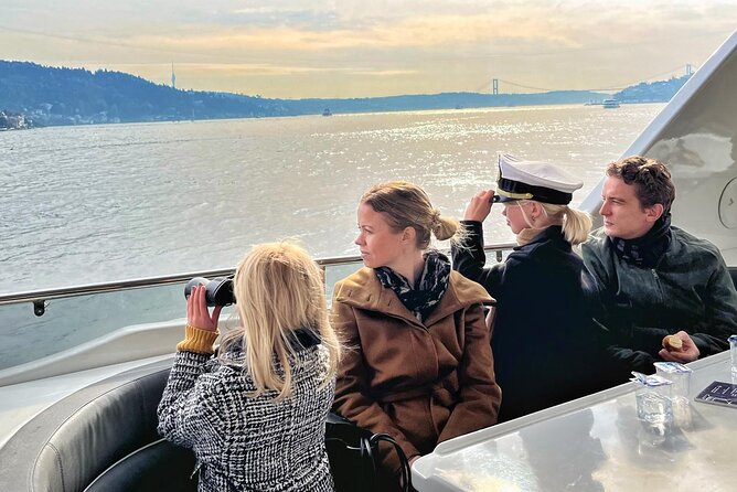 Scenic Bosphorus Sunset Cruise – 2.5 Hours of Luxury & Views - Boarding at Kabataş and Settling In