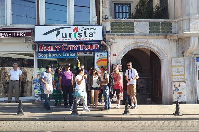 Short Guided Bosphorus Sunset Cruise - Beylerbeyi Palace and the Asian shore