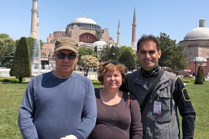 SKIP-THE-LINE: Istanbul City Highlights Tour w/LUNCH - Lunch, included in theory and worth clarifying