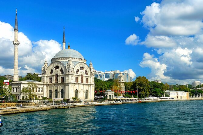 Skip The Line Private Istanbul Tour (Single Price up to 8 PAX) - The leather and fur stop