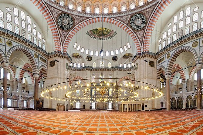 Skip the Line: Topkapi Palace Including Süleymaniye Mosque and Ceramics Workshop in Istanbul - The Harem costs extra and changes the timing