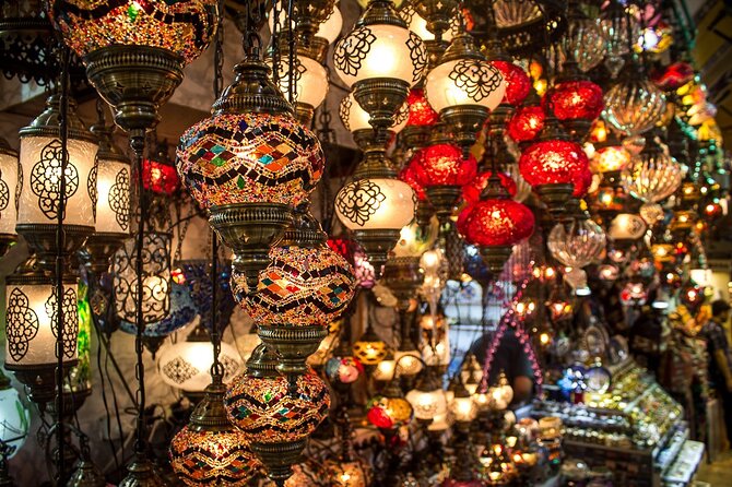 SKIP-THE-LINE: Treasures of istanbul w/LUNCH - Lunch at a Local Restaurant