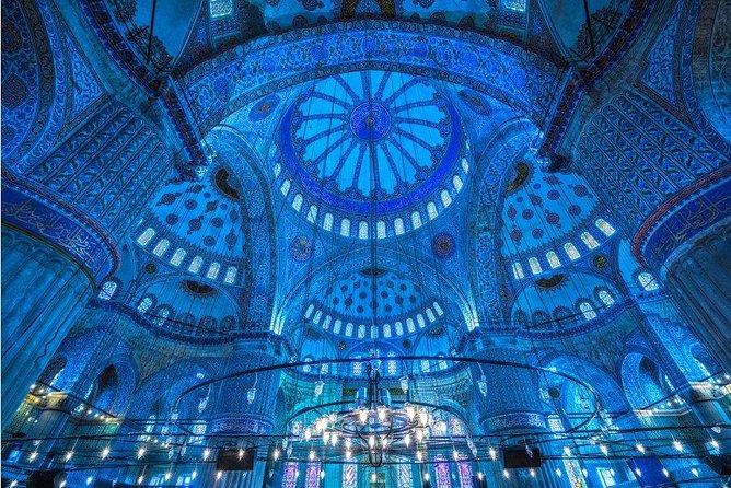 Small Group Full-Day Istanbul Old City Tour with Lunch & Tickets - Grand Bazaar, with an important time warning