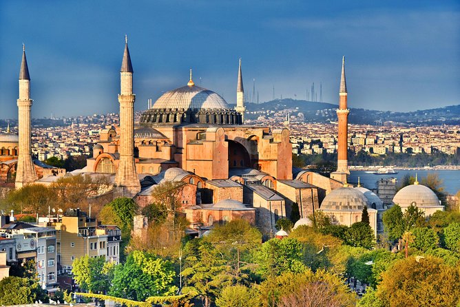 Small Group Istanbul Tour: Hagia Sophia, Blue Mosque & Bazaar - Blue Mosque and Its Six Minarets