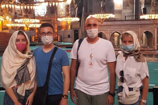 Small Group Tour: Essential Istanbul - Walking, crowds, and the pace of the day