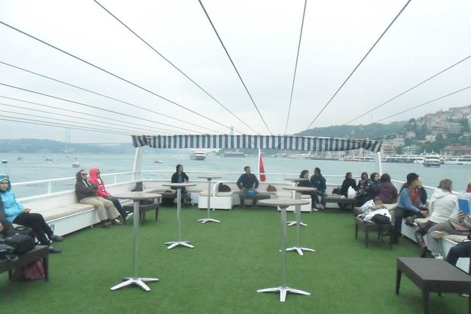 Sunset boat trip on the Bosphorus and Golden Horn - Why the Bosphorus is the right place to see Istanbul